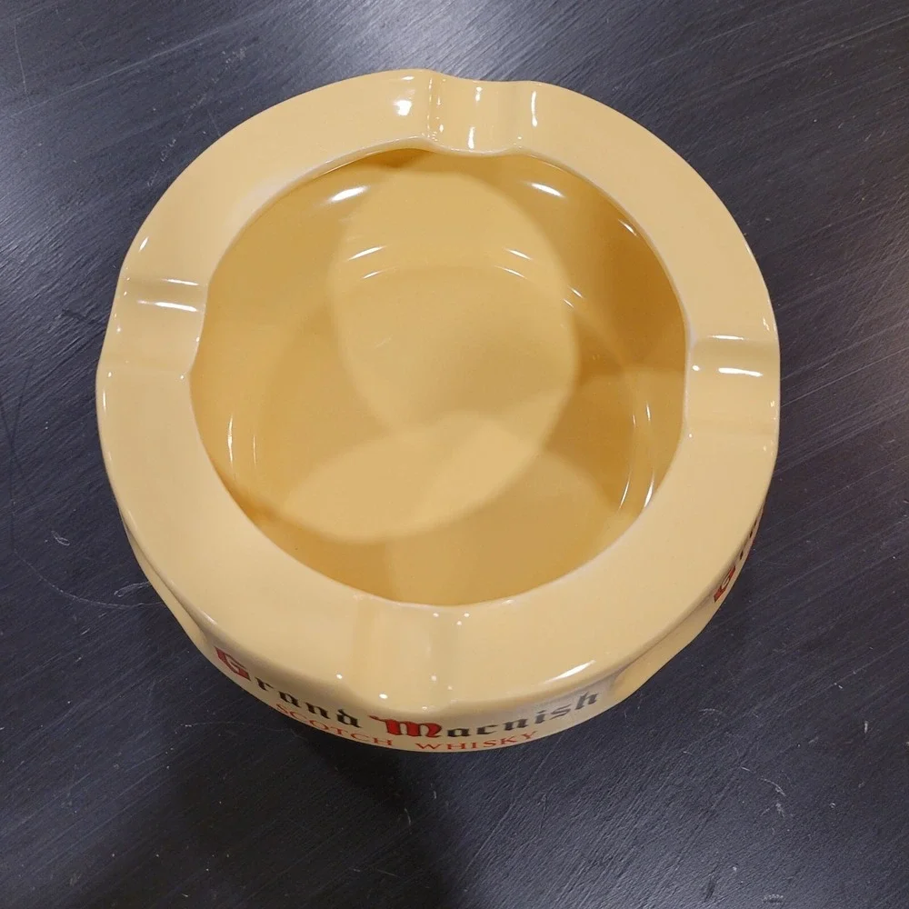 Ashtray‎ Vintage Grand Macnish Scotch Whisky Tobacco